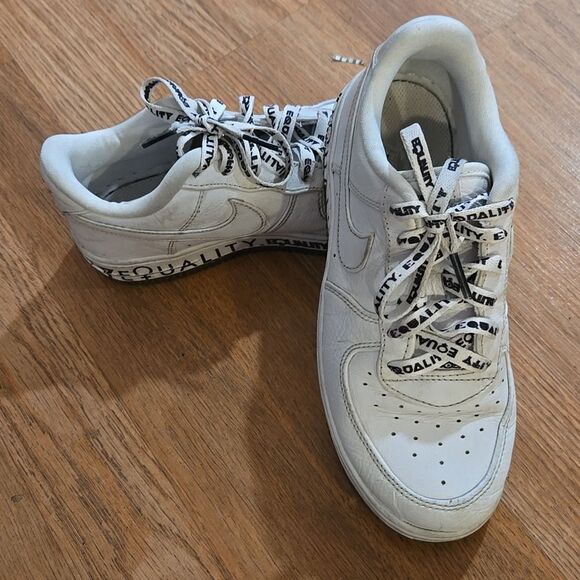 All White Nike Air Force Ones Low Tops 3Y Pre-ownd - Picture 1 of 12